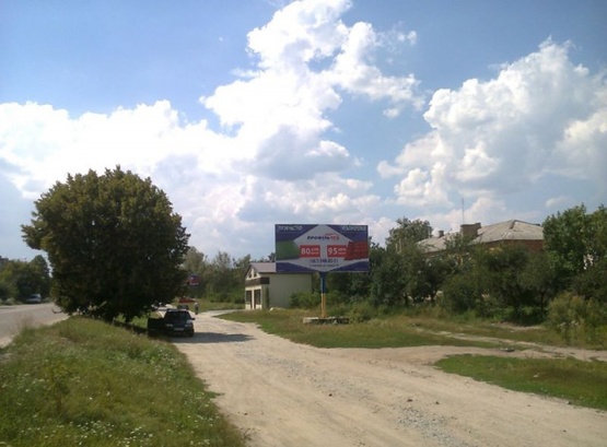 Фото рекламной плоскости по адресу Коростишів в. Більшовицька 92, центральна вулиця, напрямок з Києва на Житомир, ст А Фото рекламной плоскости по адресу Коростишів в. Більшовицька 92, центральна вулиця, напрямок з Києва на Житомир, ст А