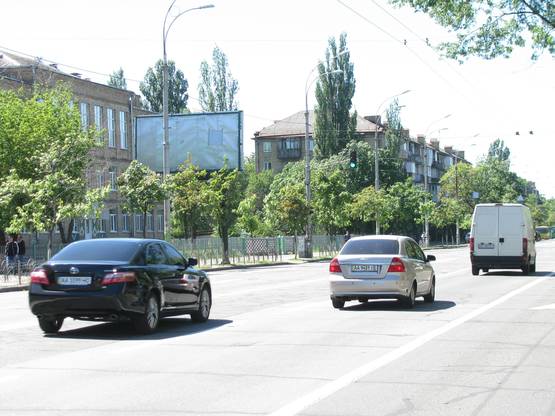 Фото рекламної площини за адресою Миру пр., 11