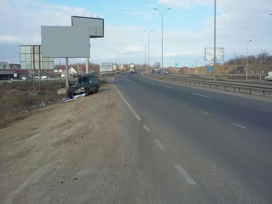 Фото рекламної площини за адресою Объезд г.Одесса 20+300 Б