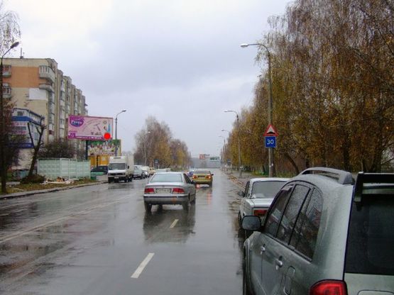 Фото рекламной плоскости по адресу вул.Прибузька - вул.Кам'янецька. неподалік: ТРЦ "Оазис", "Епіцентр", магазин "БУМ" (центр)