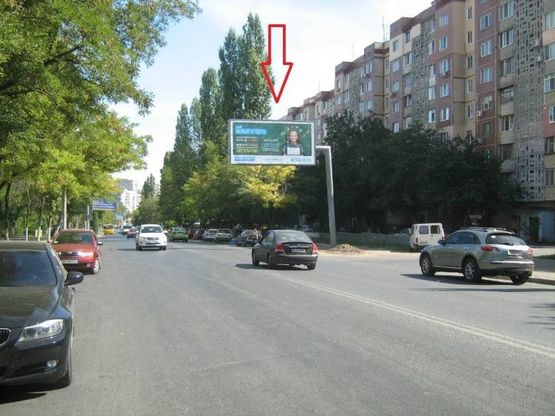 Фото рекламной плоскости по адресу ул. Ак. Вильямса, 83  - напротив Сильпо