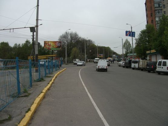 Фото рекламної площини за адресою Львівське шосе (будинок №8). неподалік: ринки (більше 60Га торгових площ) (від центру, ринки) Фото рекламної площини за адресою Львівське шосе (будинок №8). неподалік: ринки (більше 60Га торгових площ) (від центру, ринки)