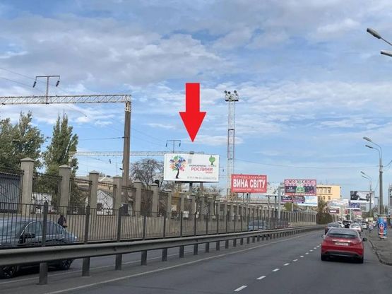 Фото рекламной плоскости по адресу ул. Среднефонтанская, 17 -Розетка Фото рекламной плоскости по адресу ул. Среднефонтанская, 17 -Розетка