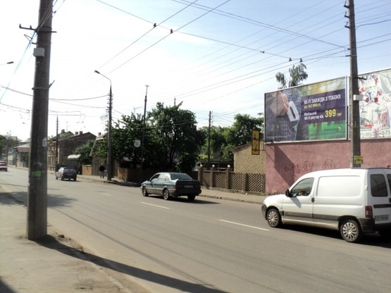 Фото рекламної площини за адресою ул.Русская, 124 фасад Фото рекламної площини за адресою ул.Русская, 124 фасад