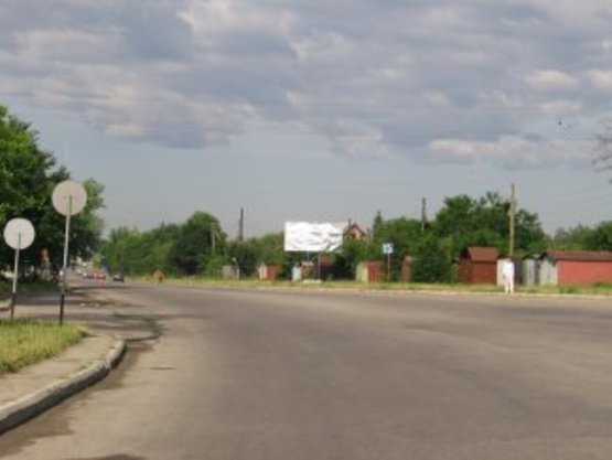 Фото рекламної площини за адресою Надрічна      навпроти ОККО №2