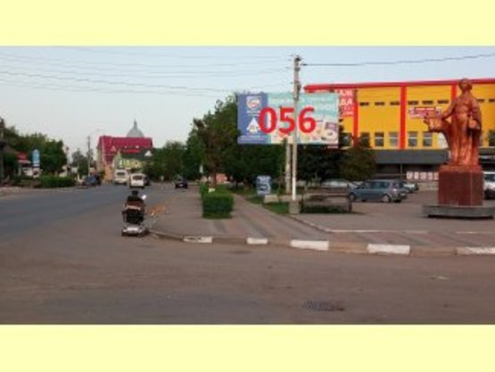 Фото рекламной плоскости по адресу Снятинський район, смт.Заболотів, на центральній площі, перед ТЦ "АТБ" (траса на Чернівці)