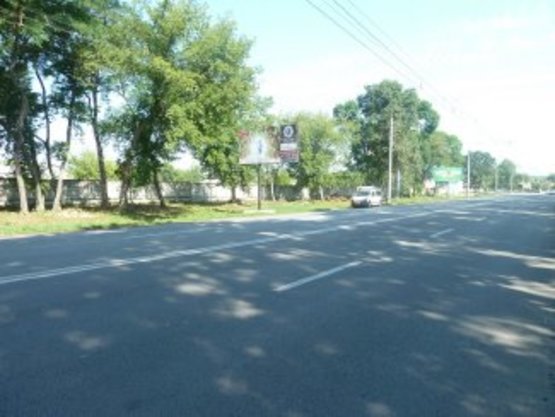 Фото рекламної площини за адресою Галицька навпроти (цементно-шиферний завод) №2