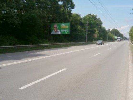 Фото рекламной плоскости по адресу Галицька навпроти (цементно-шиферний завод) №8