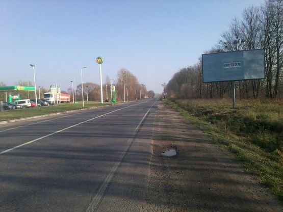 Фото рекламної площини за адресою Тернопіль-Львів-Рава-Руська, км 109+680, ліворуч, напроти АЗС WOG Фото рекламної площини за адресою Тернопіль-Львів-Рава-Руська, км 109+680, ліворуч, напроти АЗС WOG