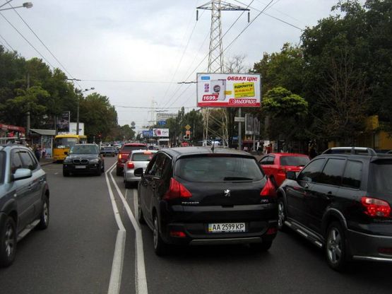 Фото рекламной плоскости по адресу ул. Космонавтов - ул. Филатова (А), на светофоре Фото рекламной плоскости по адресу ул. Космонавтов - ул. Филатова (А), на светофоре