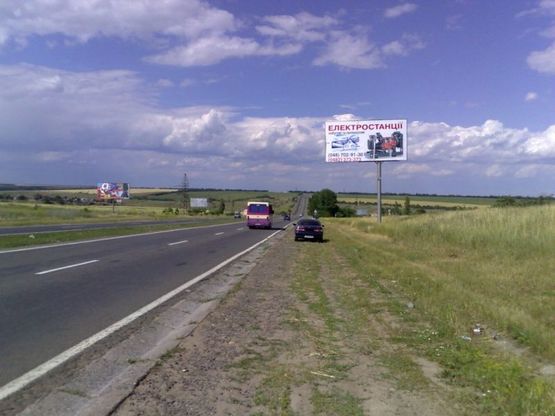 Фото рекламної площини за адресою Одесса-Мелитополь, 22+400 А (справа)