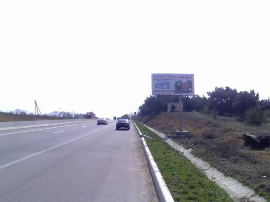 Фото рекламной плоскости по адресу Трасса « Киев-Одесса», 449+200 А (справа)