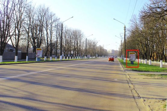 Фото рекламної площини за адресою вул. Київський Шлях, біля центрального парку