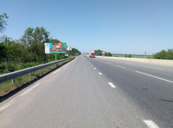Фото рекламной плоскости по адресу Трасса Киев-Одесса 455+00 Б (в стор. Киева)