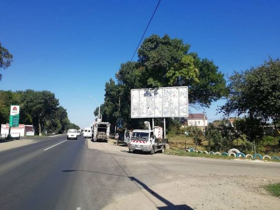 Фото рекламной плоскости по адресу Одесса-Южный (Фонтанка) 19+00А (в стор. Южного)