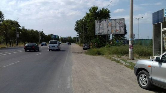 Фото рекламной плоскости по адресу Одесса-Южный 18+00А (Ривьера) в стор. Одессы