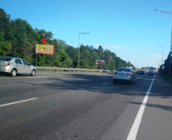 Фото рекламної площини за адресою Столичное шоссе, 400 метро от ул. Новопироговская, в сторону Конча-Заспы