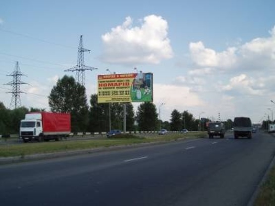 Фото рекламної площини за адресою Богатырская ул.,  разделитель / 170 м по ходу к Петровке от моста по ул.Добрынинская (из Вышгорода) Фото рекламної площини за адресою Богатырская ул.,  разделитель / 170 м по ходу к Петровке от моста по ул.Добрынинская (из Вышгорода)