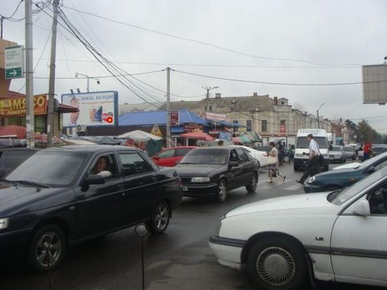 Фото рекламной плоскости по адресу ул. Шевченко (центральний ринок) Фото рекламной плоскости по адресу ул. Шевченко (центральний ринок)