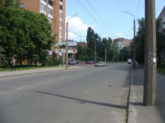 Фото рекламної площини за адресою Петра Ротача пров.(Соколова), 22 - Миру просп.(поблизу "Хуторка")