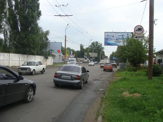 Фото рекламної площини за адресою Сінна вул. - О.Гончара вул. (Енгельса)перехр.