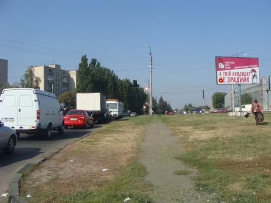 Фото рекламної площини за адресою В.Тирнівська вул. - Половка вул.