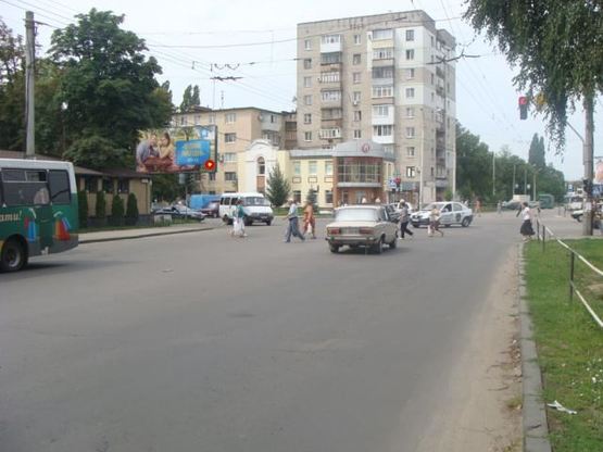 Фото рекламной плоскости по адресу І.Мазепи вул. (Калініна) та Грушевського вул. (перехр.) Фото рекламной плоскости по адресу І.Мазепи вул. (Калініна) та Грушевського вул. (перехр.)