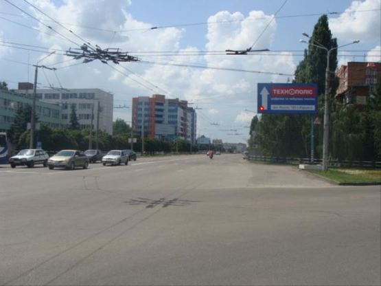 Фото рекламної площини за адресою Європейська вул.(Фрунзе)- Ст.Фронту вул.