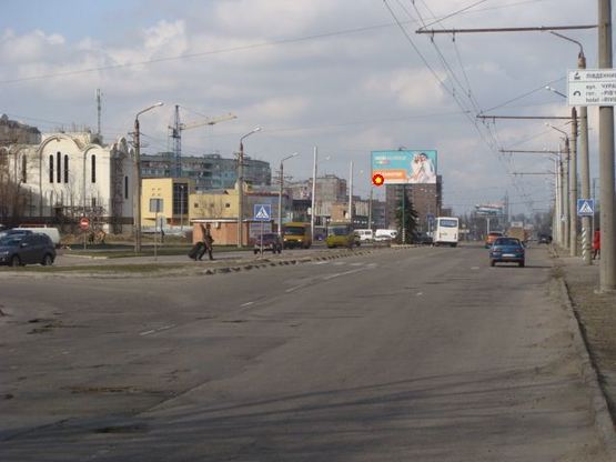 Фото рекламной плоскости по адресу зуп.Головка (розд.смуга)(в центр)