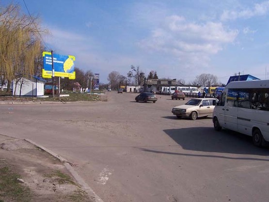 Фото рекламной плоскости по адресу м. Сокаль вул. Тартаківська (центральна автобусна станція зупинка всього громадського транспорту)