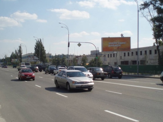 Фото рекламної площини за адресою Новоконстантиновская ул. / пер. Гаваньский