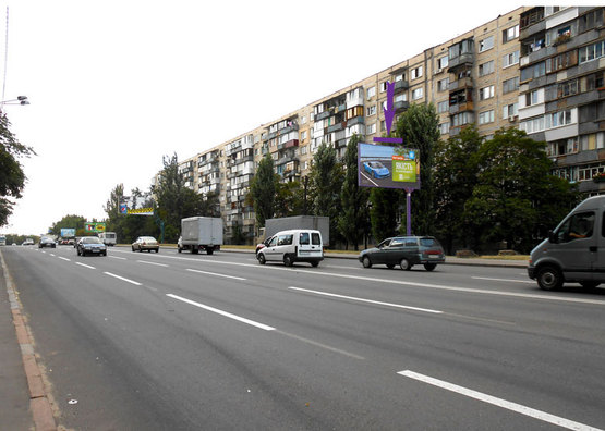 Фото рекламної площини за адресою Харьковское шоссе,21/1 направление в центр