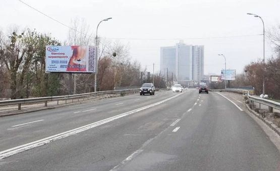 Фото рекламной плоскости по адресу Столичное шоссе/ул.Витавская (В) - на Киев