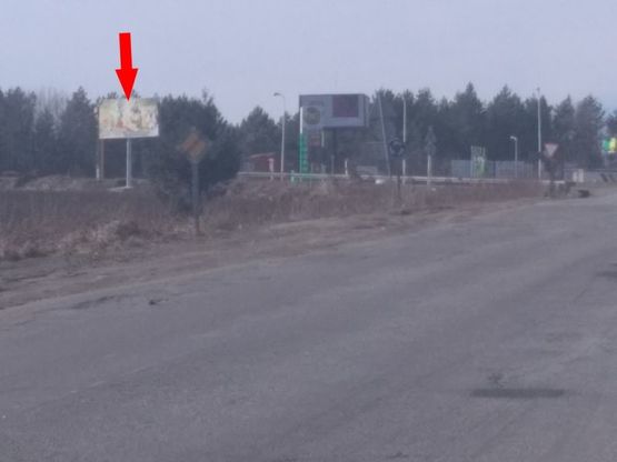Фото рекламной плоскости по адресу круг Аеропорт. Виїзд Чернівецький напр Фото рекламной плоскости по адресу круг Аеропорт. Виїзд Чернівецький напр