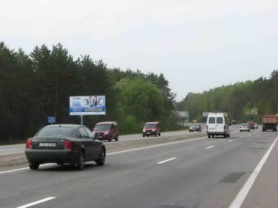 Фото рекламної площини за адресою А/д Киев-Одесса 06, км 23+100 м, слева / из Киева, 9 км до Одесской пл. (1 км до с. Глеваха)