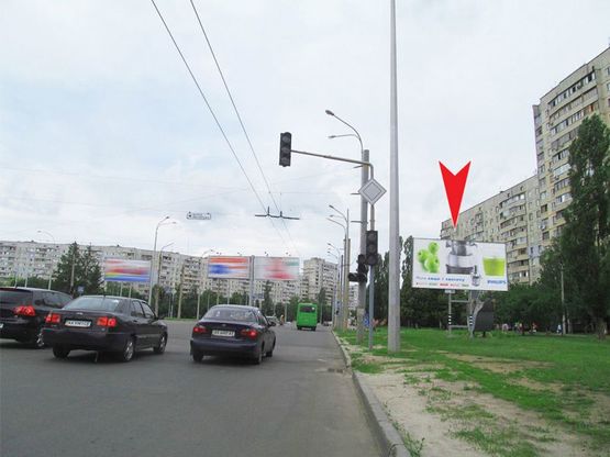 Фото рекламної площини за адресою Ахсарова ул. - Людвига Свободы пр-т, из центра Фото рекламної площини за адресою Ахсарова ул. - Людвига Свободы пр-т, из центра