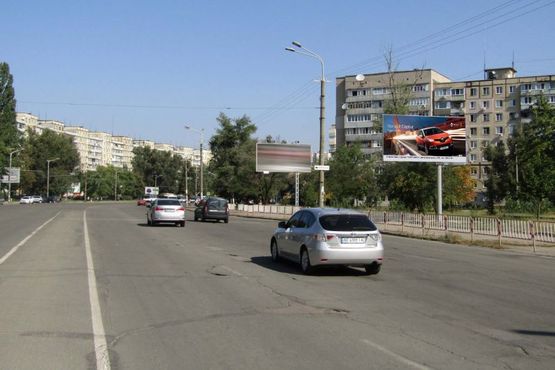 Фото рекламної площини за адресою Героев просп., (через дорогу от дома №12) Фото рекламної площини за адресою Героев просп., (через дорогу от дома №12)