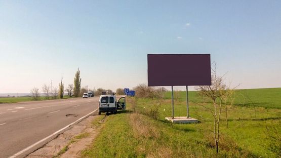 Фото рекламной плоскости по адресу со стор Николаева Фото рекламной плоскости по адресу со стор Николаева