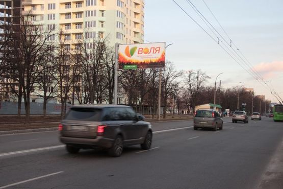 Фото рекламной плоскости по адресу Героев Сталинграда пр-т,165, из центра Фото рекламной плоскости по адресу Героев Сталинграда пр-т,165, из центра
