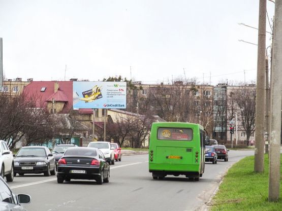Фото рекламної площини за адресою Салтовское шоссе –  Гвардейцев Широнинцев ул., в центр Фото рекламної площини за адресою Салтовское шоссе –  Гвардейцев Широнинцев ул., в центр