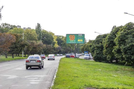 Фото рекламной плоскости по адресу Героев Труда ул., 25/71, в центр Фото рекламной плоскости по адресу Героев Труда ул., 25/71, в центр