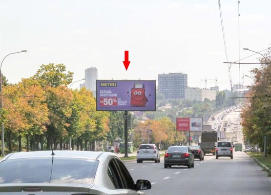 Фото рекламної площини за адресою Льва Ландау пр-т, 94 +  Ферганская ул., из центра Фото рекламної площини за адресою Льва Ландау пр-т, 94 +  Ферганская ул., из центра