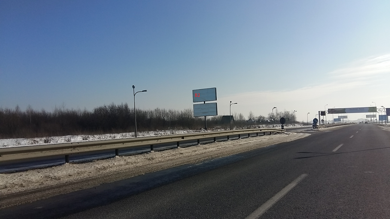 Фото рекламной плоскости по адресу Кульпарківська, біля заправки SOCAR в сторону Сокільник (верхній)