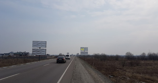 Фото рекламної площини за адресою Обїздна М-10, З.О. м. Львова, Панська Гора в сторону Кінг Крос (верхній )1