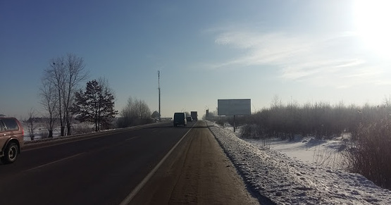 Фото рекламной плоскости по адресу Обїздна М-10, З.О. м. Львова, біля готеля Галіція в сторону Кінг Крос
