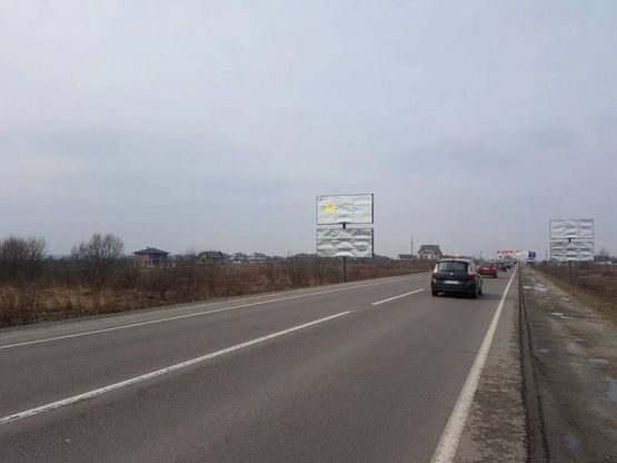 Фото рекламной плоскости по адресу Об'їзна М-10, З.О. м. Львова, Панська Гора в сторону Сокільник (верхній )1