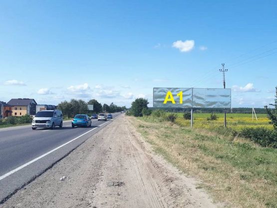 Фото рекламної площини за адресою Об'їзна М-10, З.О. м. Львова, Рудно в сторону Рясне (лівий)