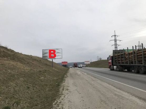 Фото рекламной плоскости по адресу Обїздна М-06, Київ-Чоп, за с.Чишки в сторону Пасіки-Зубрицькі