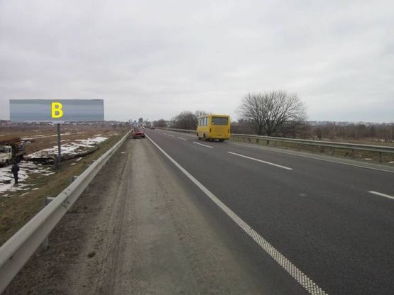 Фото рекламной плоскости по адресу М-06 Київ-Чоп, після с.Гамаліївка  перед АЗС WOG в сторону Києва
