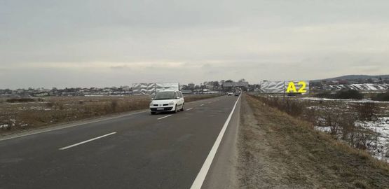 Фото рекламной плоскости по адресу М-09, Тернопіль-Львів-Рава-Руська, рух від с. Куликів, перед с. Великі Грибовичі у намрямку до м. Львів (правий)